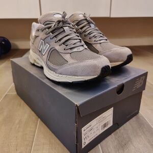 New Balance 2002R Marblehead/LightAluminum